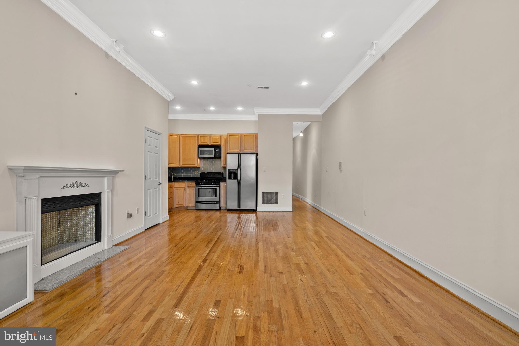 LOGAN CIRCLE - Residential Lease
