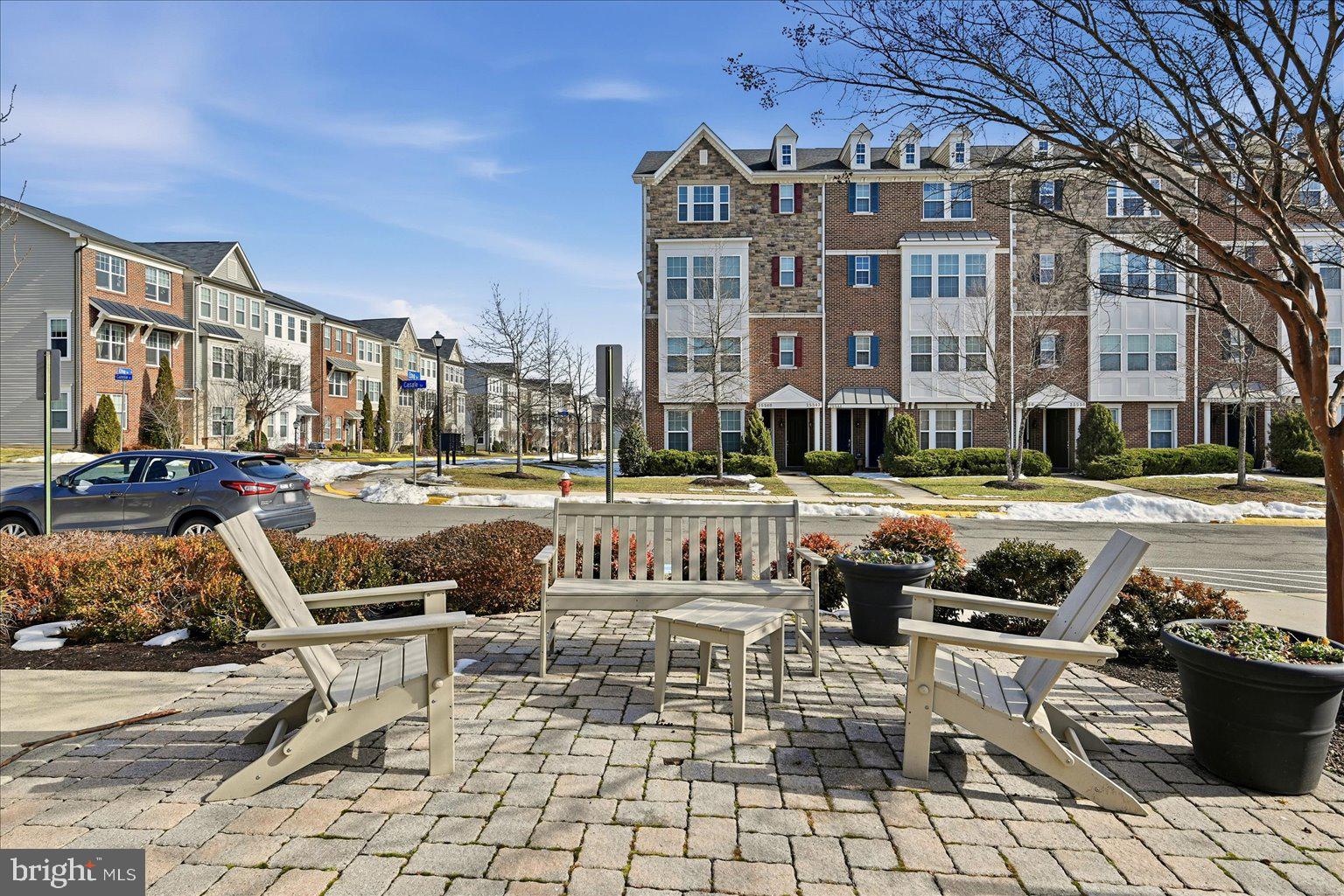 EAST GATE CONDOMINIUMS - Residential