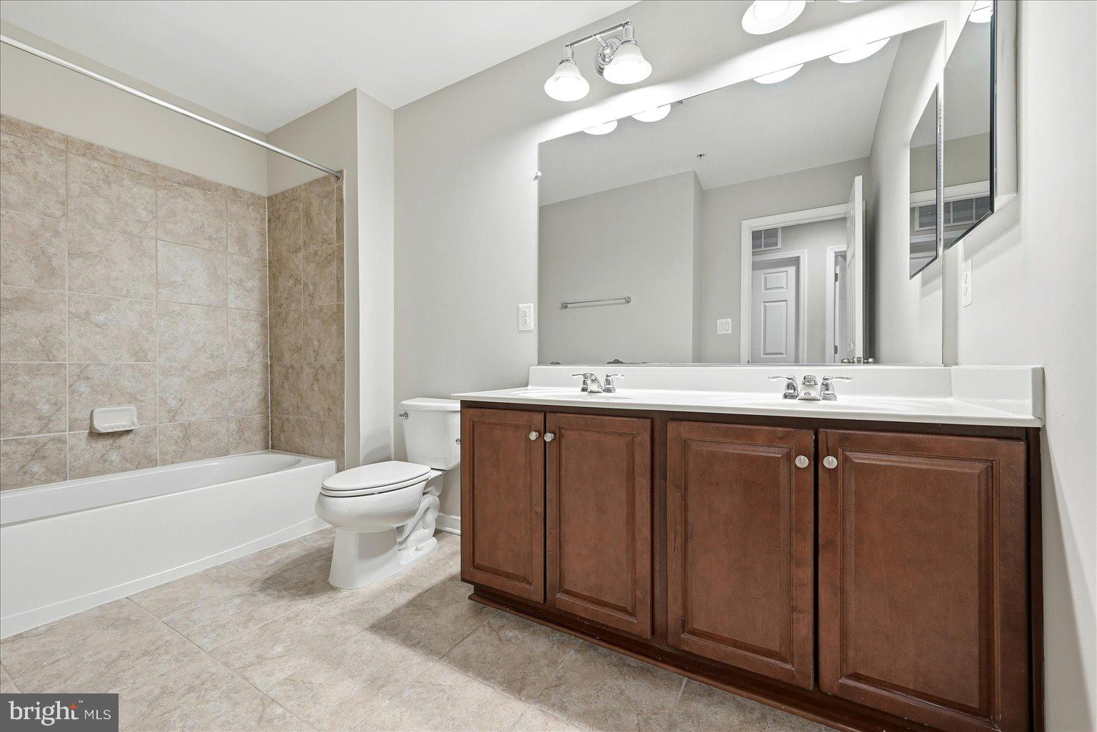 EAST GATE CONDOMINIUMS - Residential