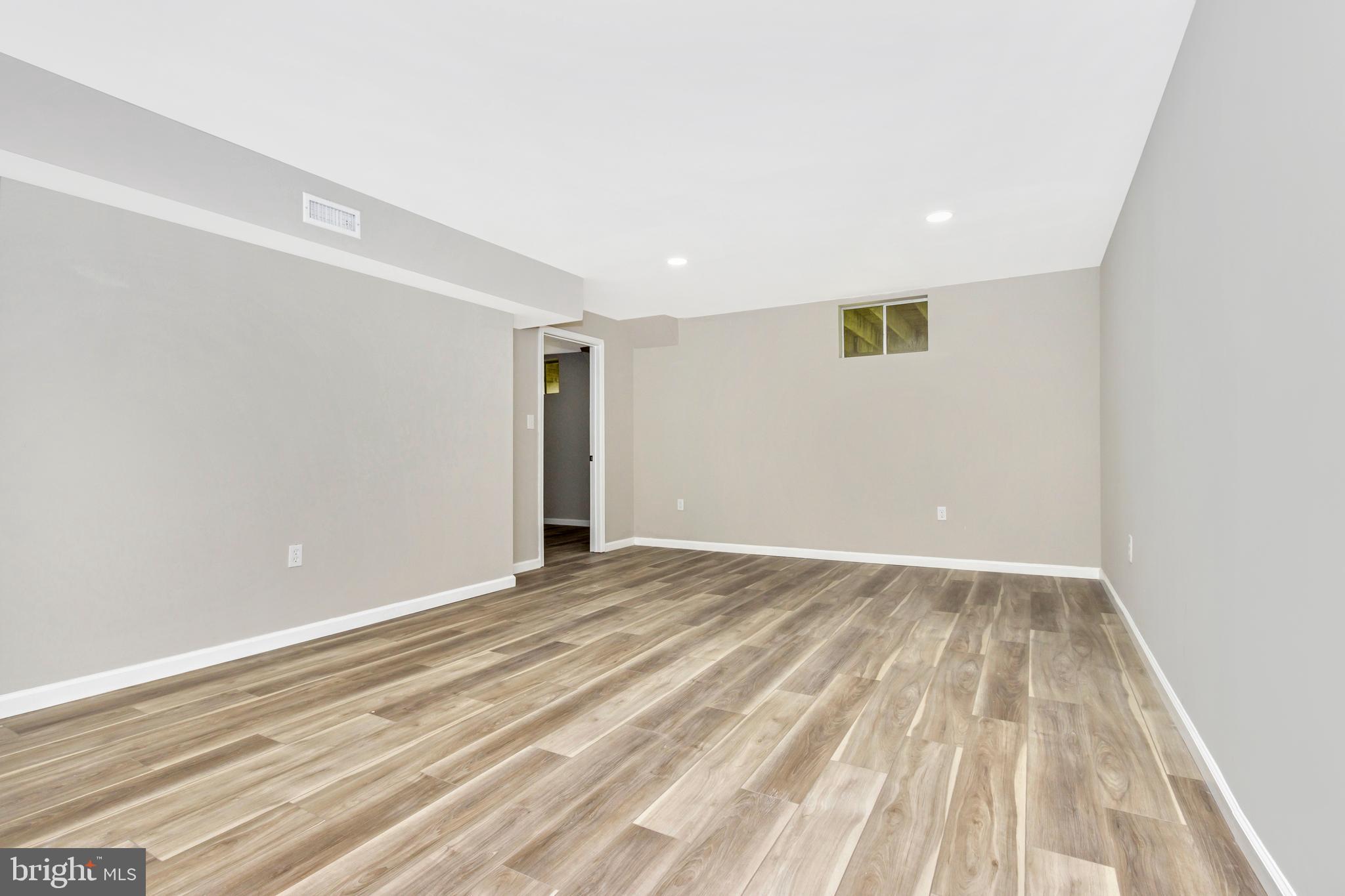 ATLEE RIDGE - Residential