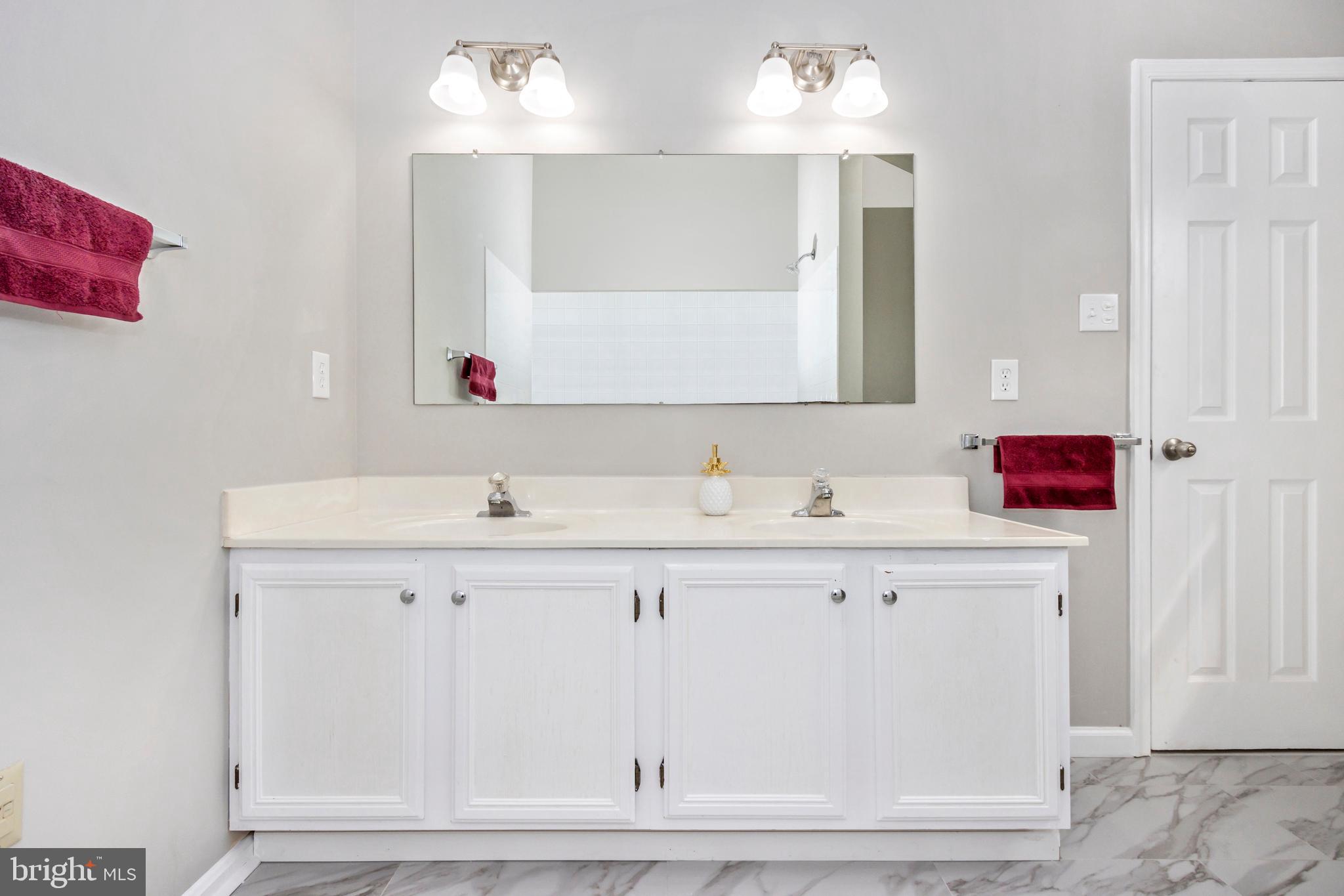 ATLEE RIDGE - Residential