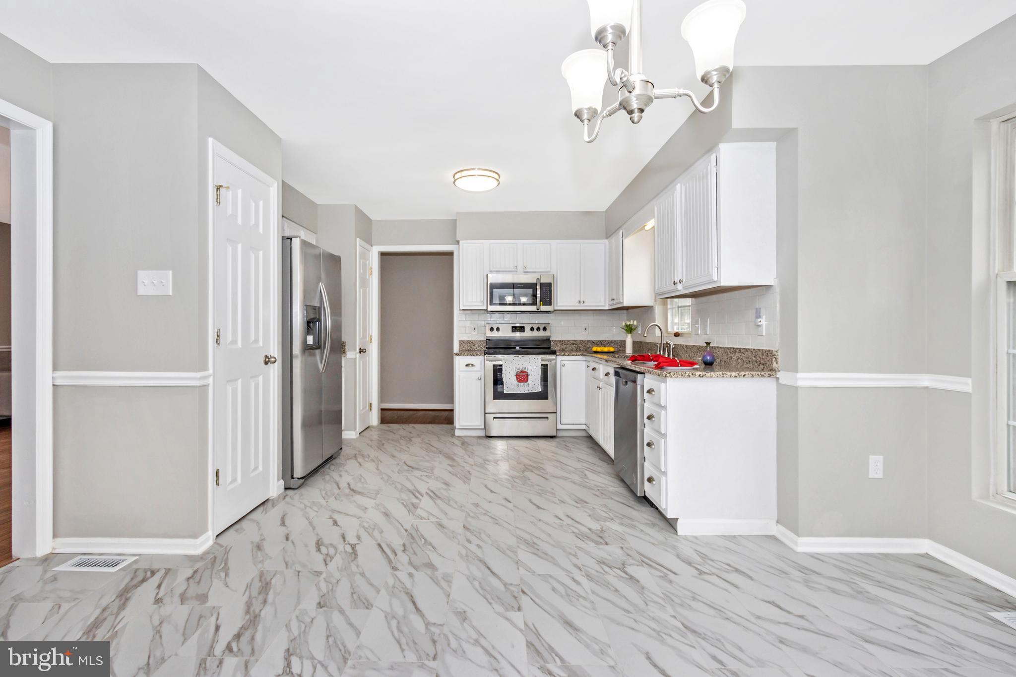 ATLEE RIDGE - Residential