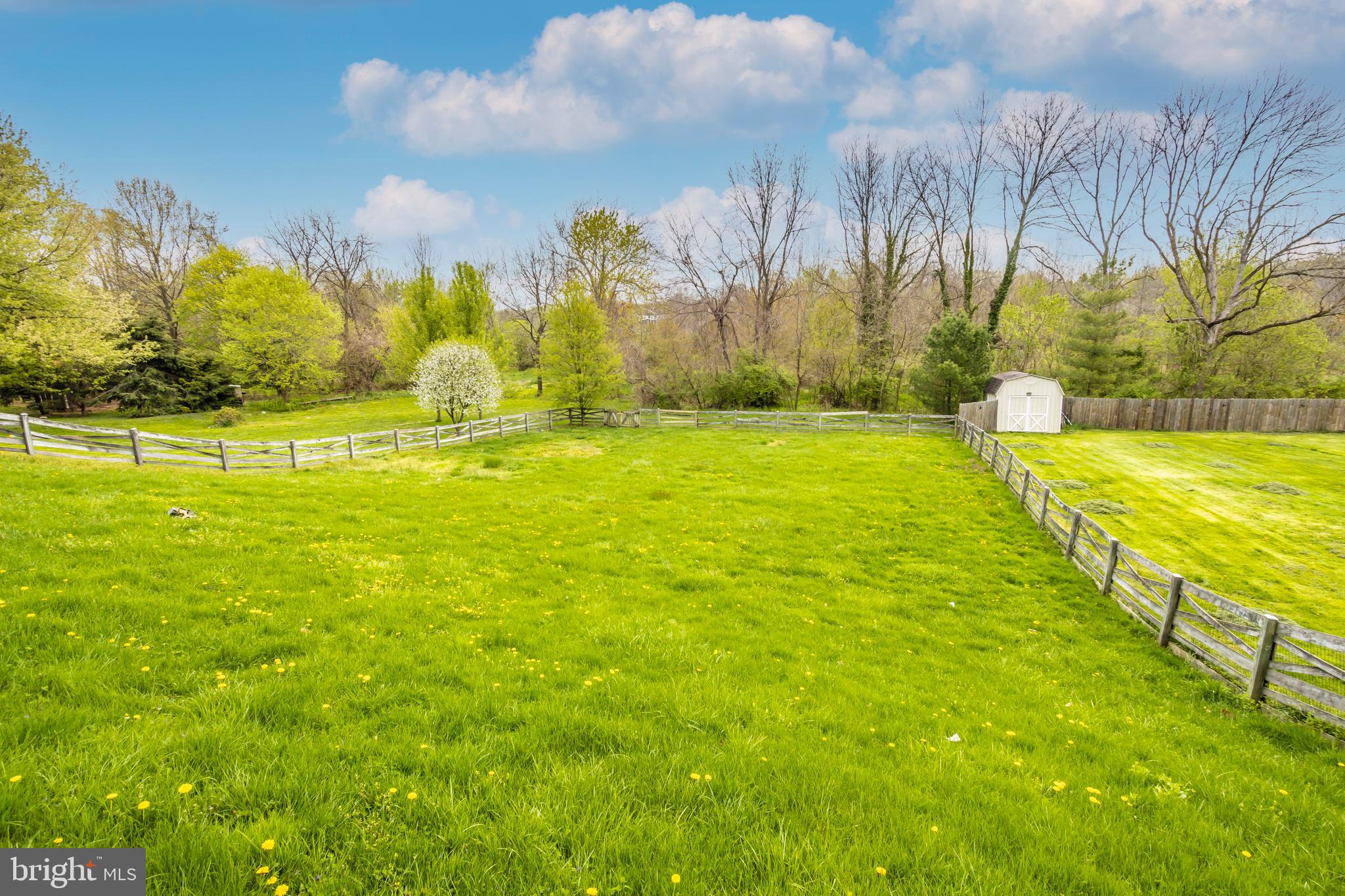 ATLEE RIDGE - Residential