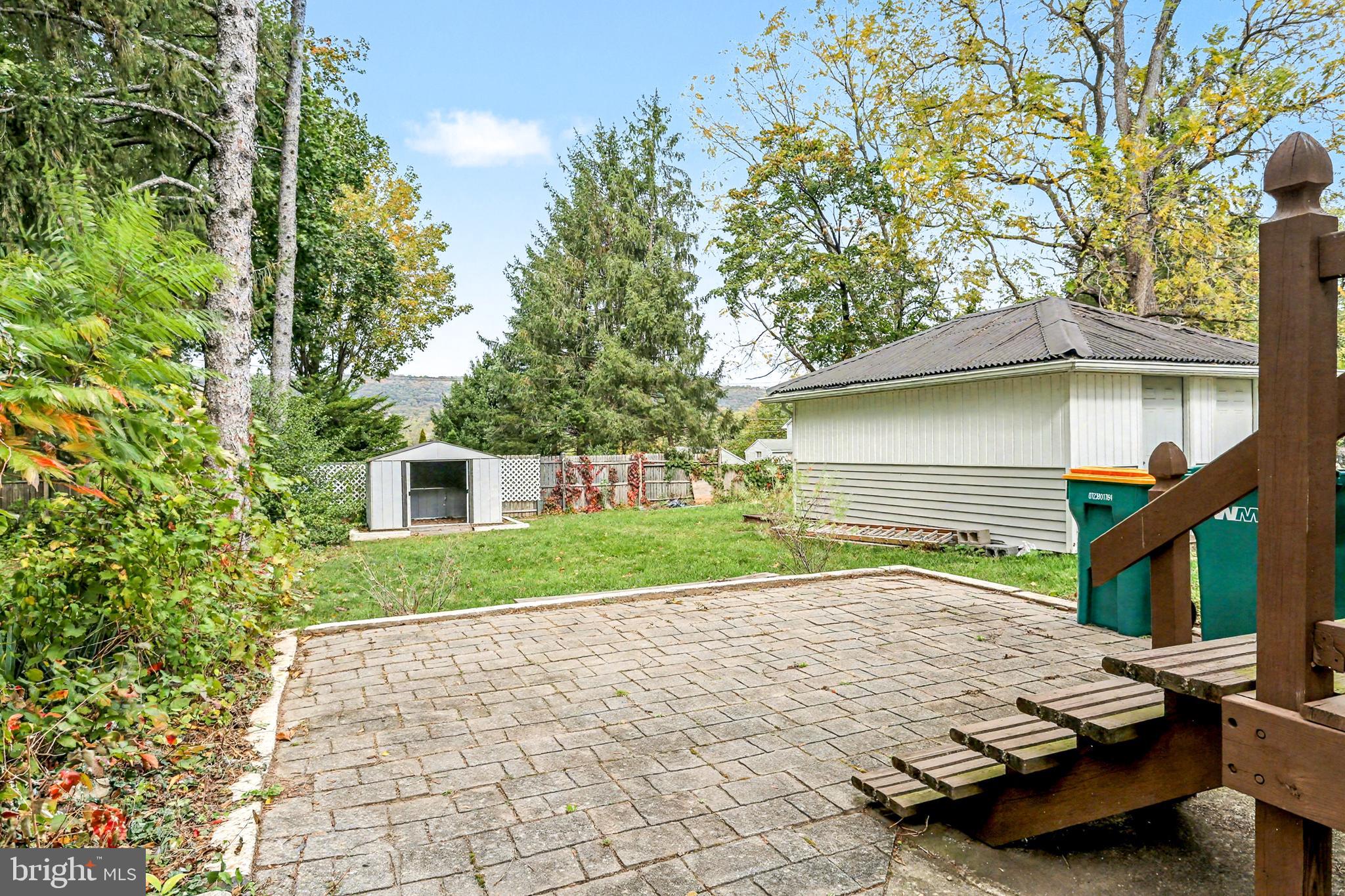 EAST PENNSBORO - Residential