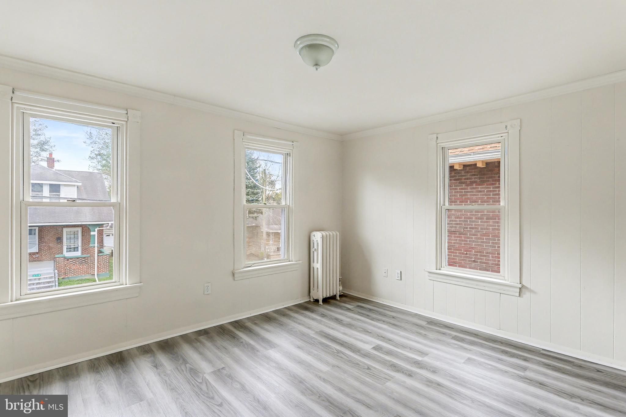 EAST PENNSBORO - Residential