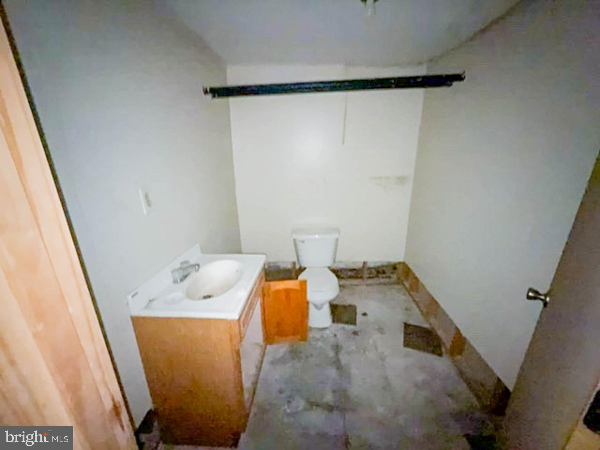 COBBS CREEK - Residential