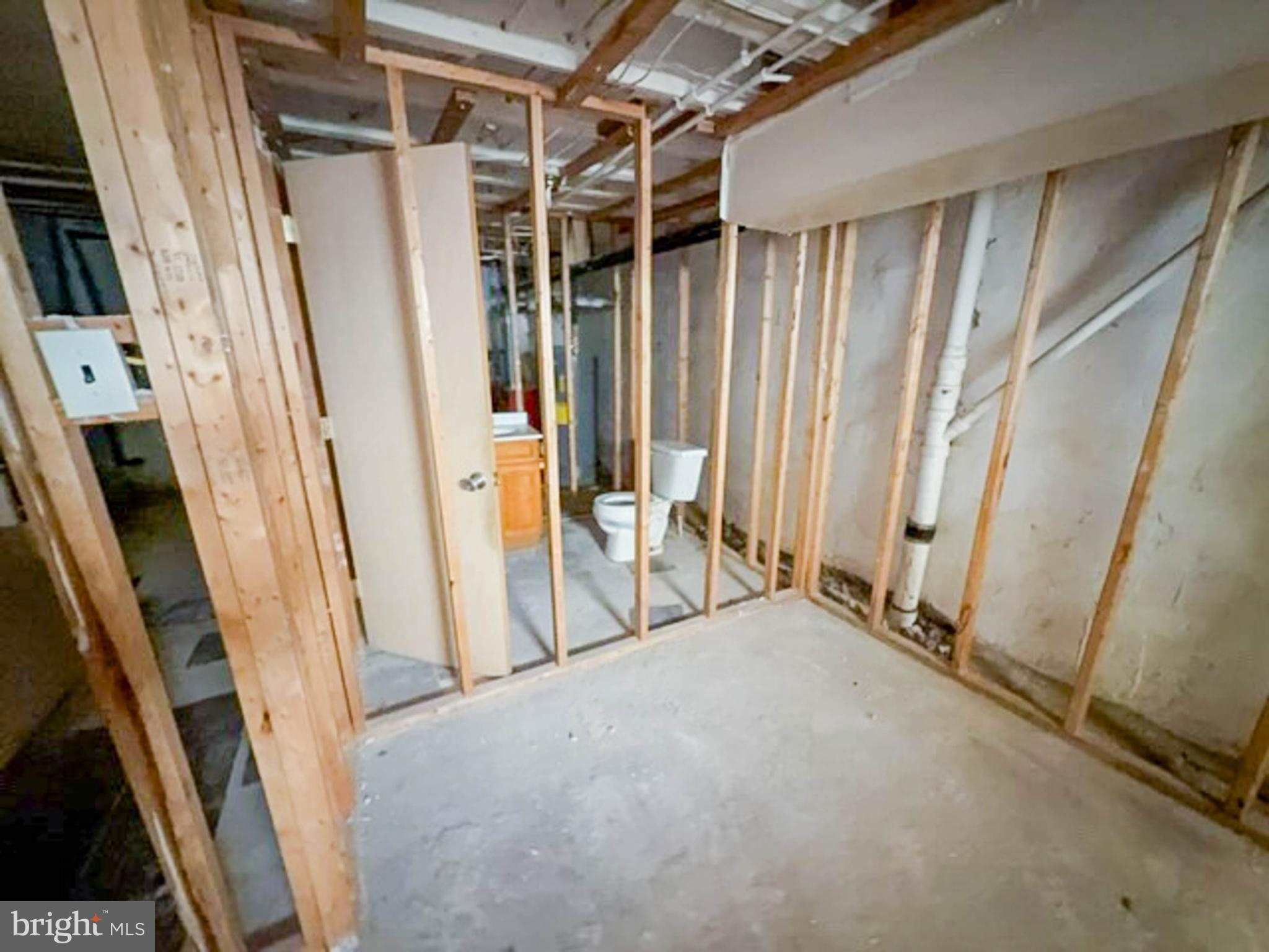 COBBS CREEK - Residential