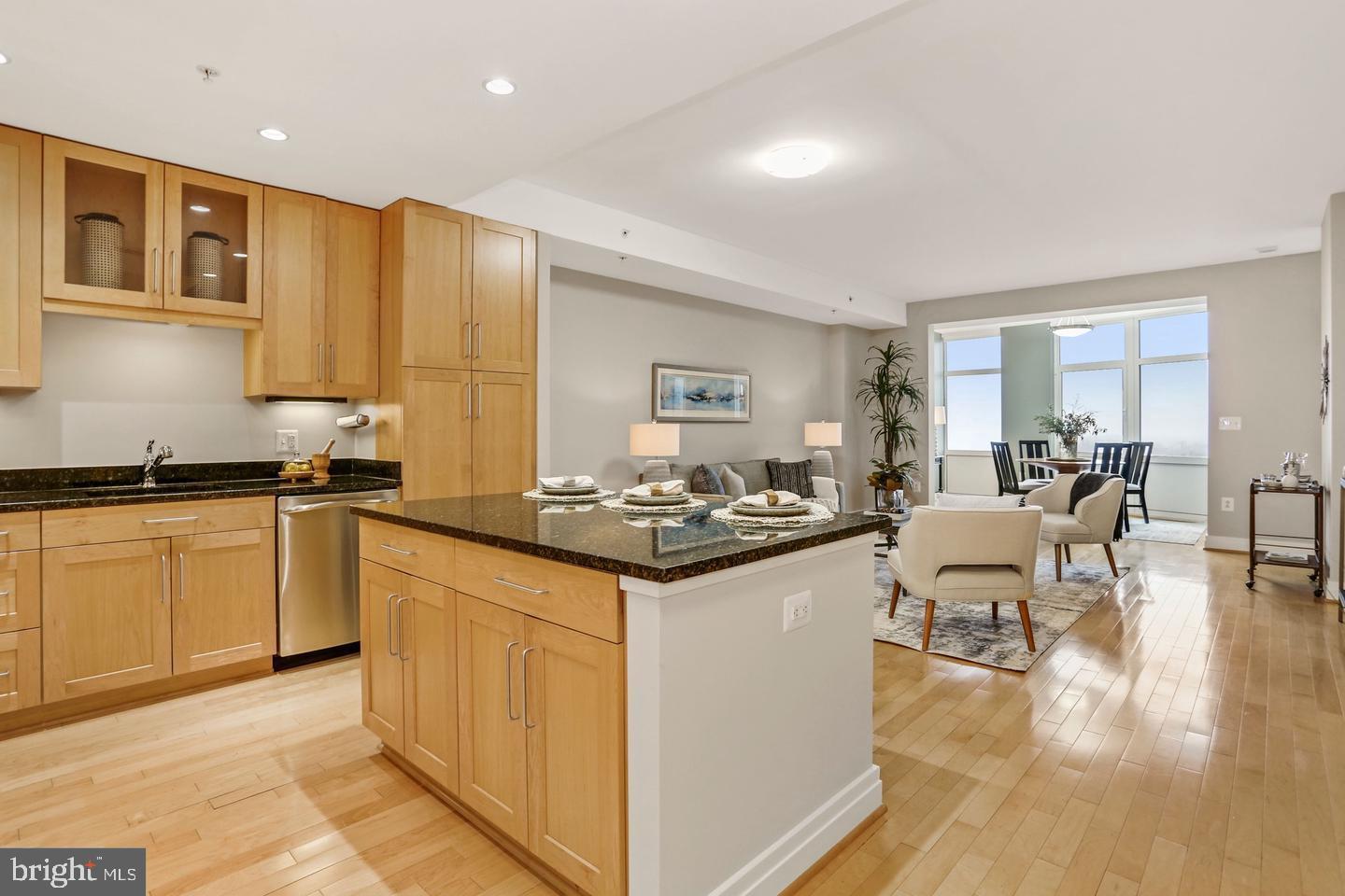 ONE PARK CREST - Residential Lease