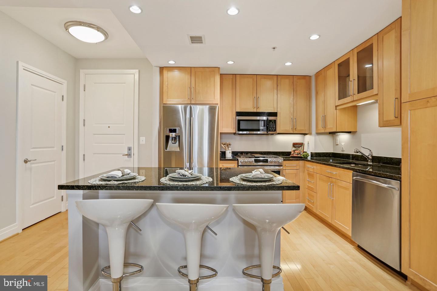 ONE PARK CREST - Residential Lease