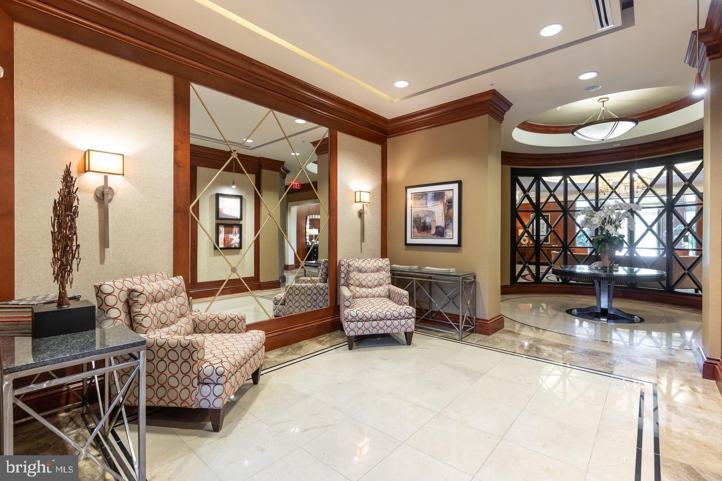 ONE PARK CREST - Residential Lease