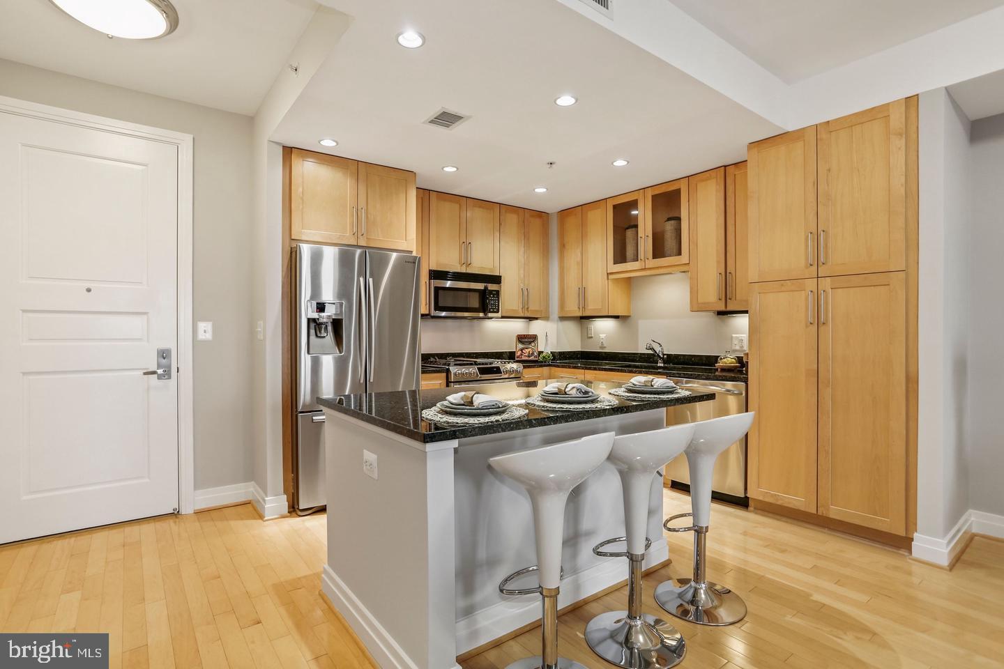 ONE PARK CREST - Residential Lease