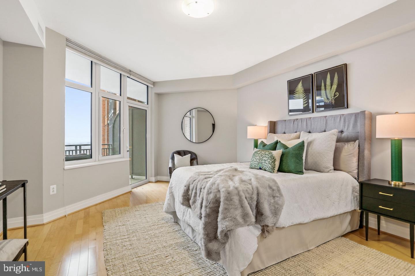 ONE PARK CREST - Residential Lease