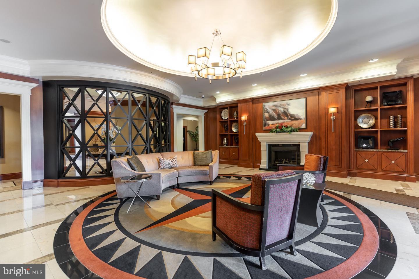 ONE PARK CREST - Residential Lease