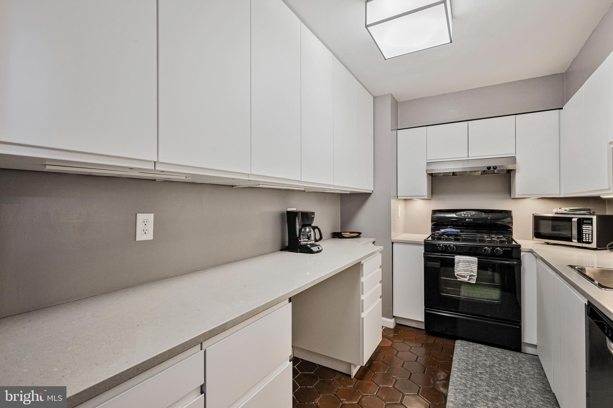 BOLTON HILL HISTORIC DISTRICT - Residential