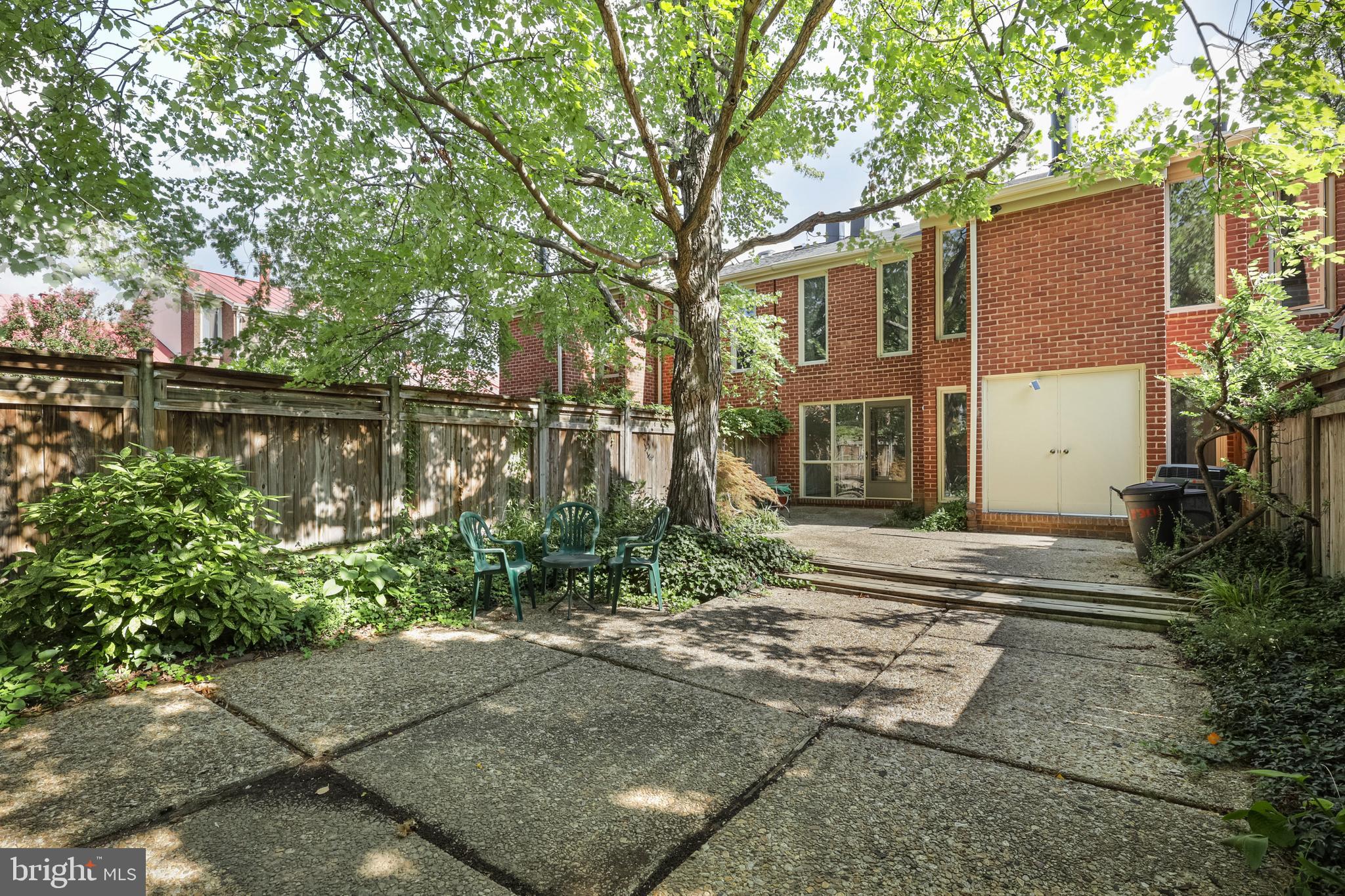 BOLTON HILL HISTORIC DISTRICT - Residential