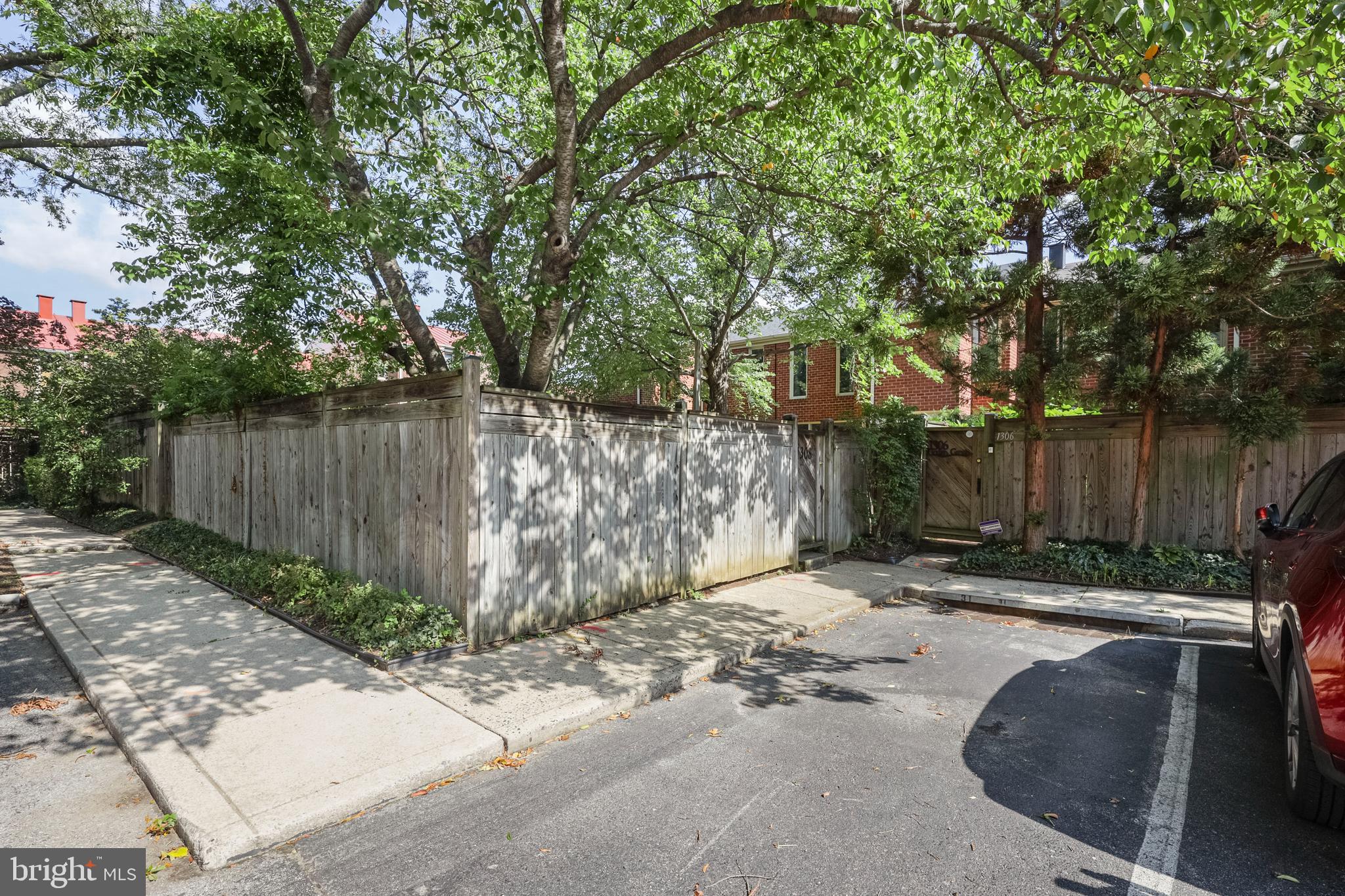 BOLTON HILL HISTORIC DISTRICT - Residential