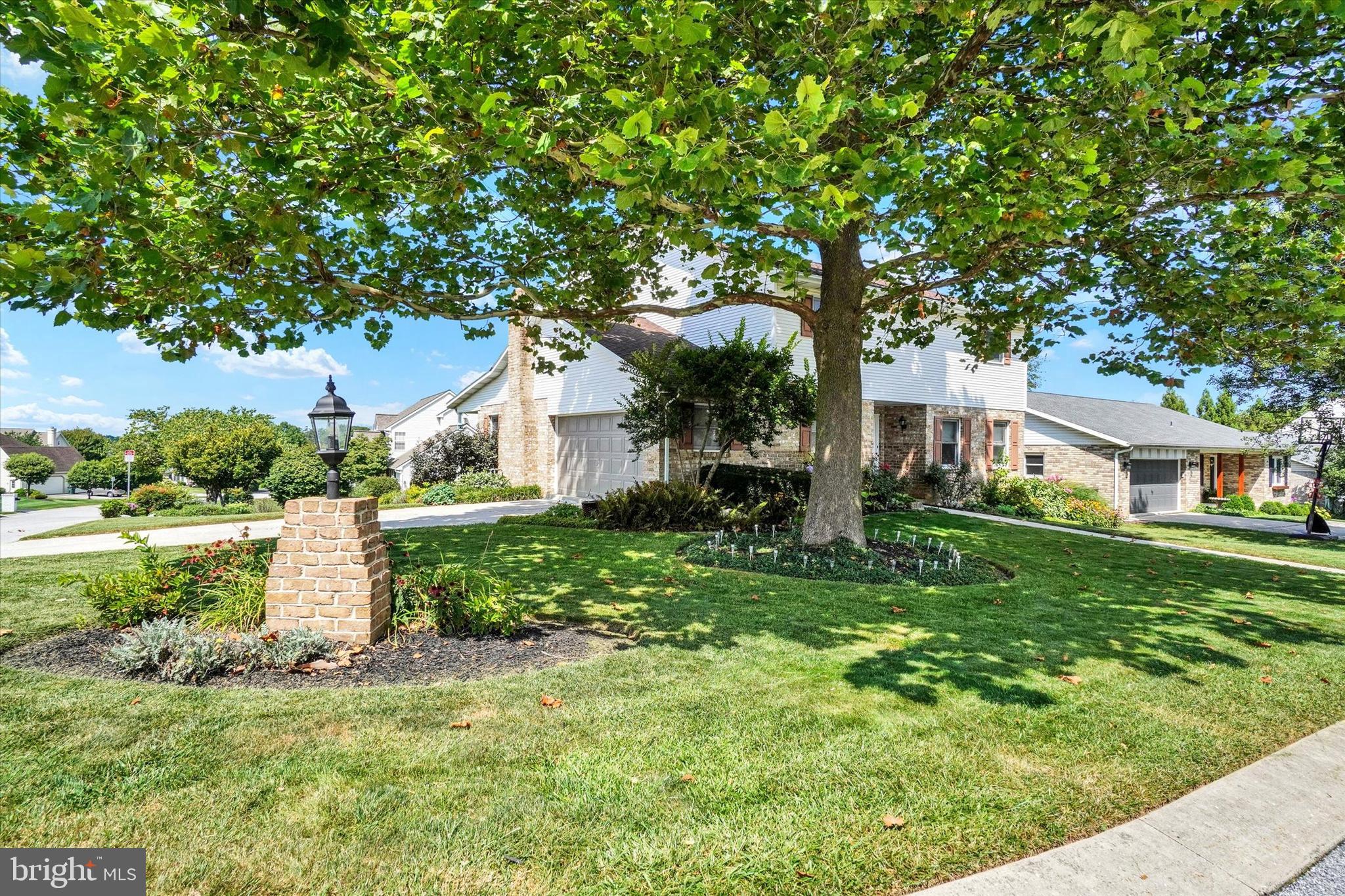2818 CANDLELIGHT DRIVE