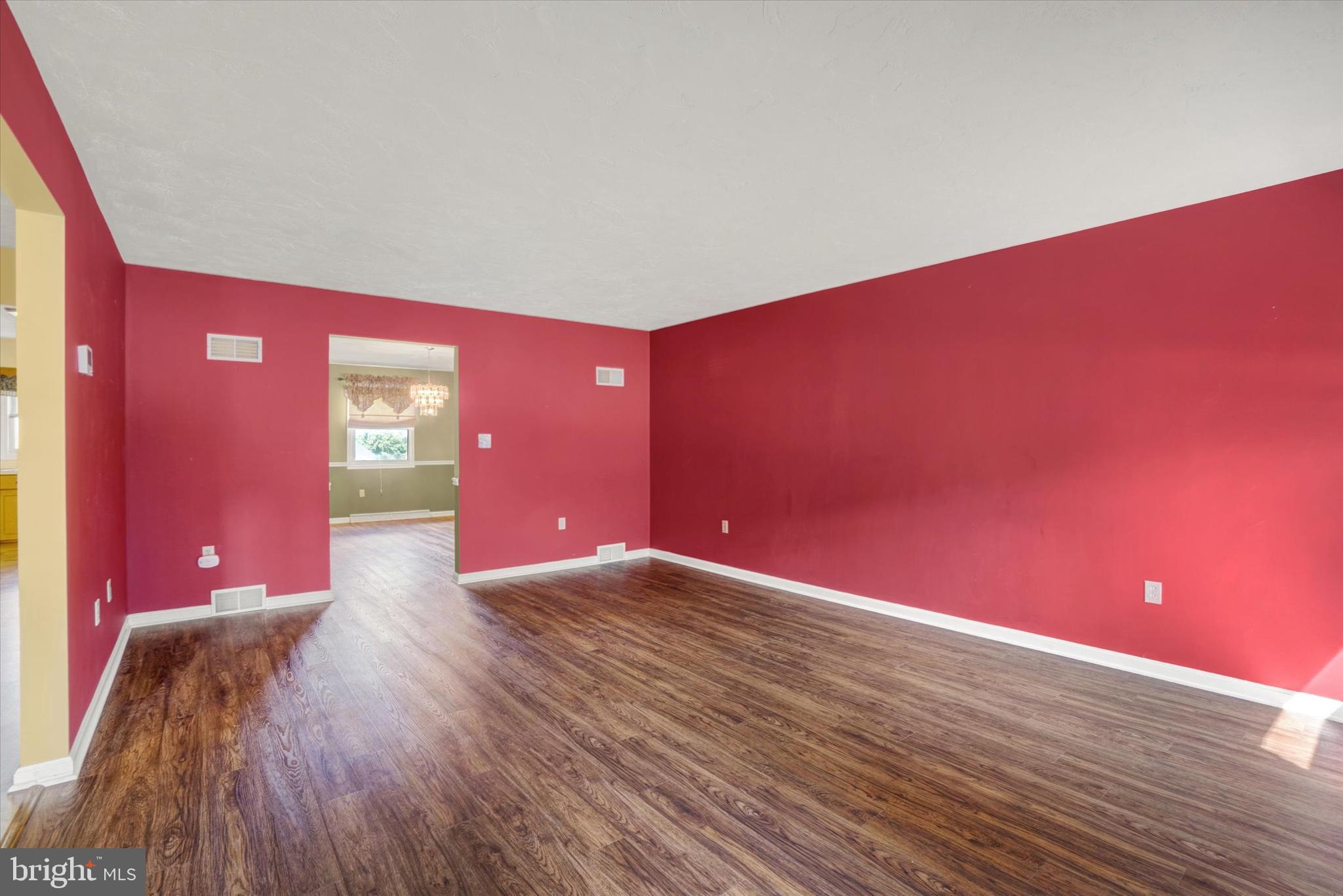 2818 CANDLELIGHT DRIVE
