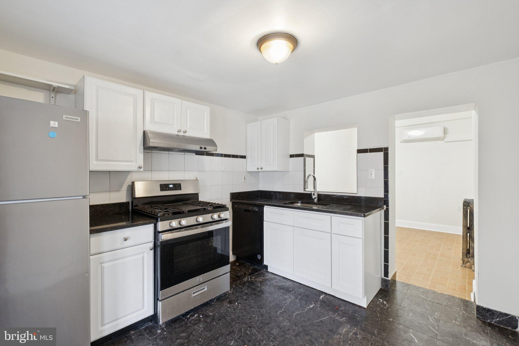 OLDE RICHMOND - Residential