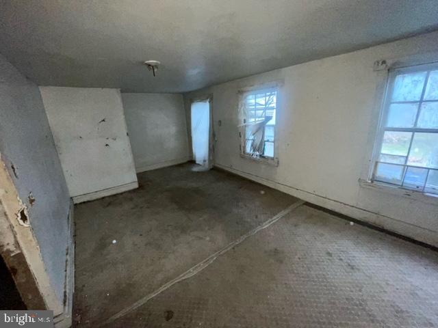 CRUMPTON - Residential