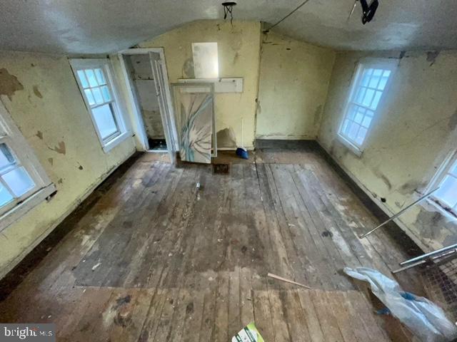 CRUMPTON - Residential