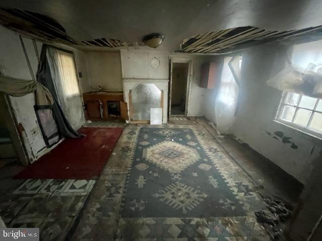 CRUMPTON - Residential