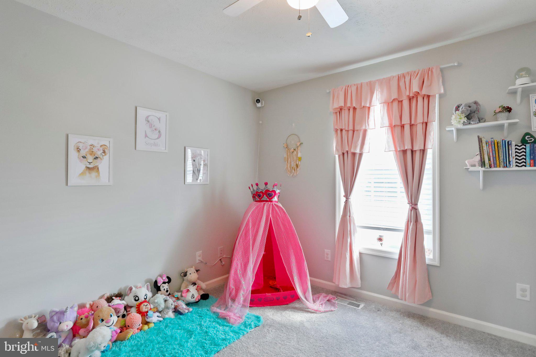 ELIZABETH STATION - Residential