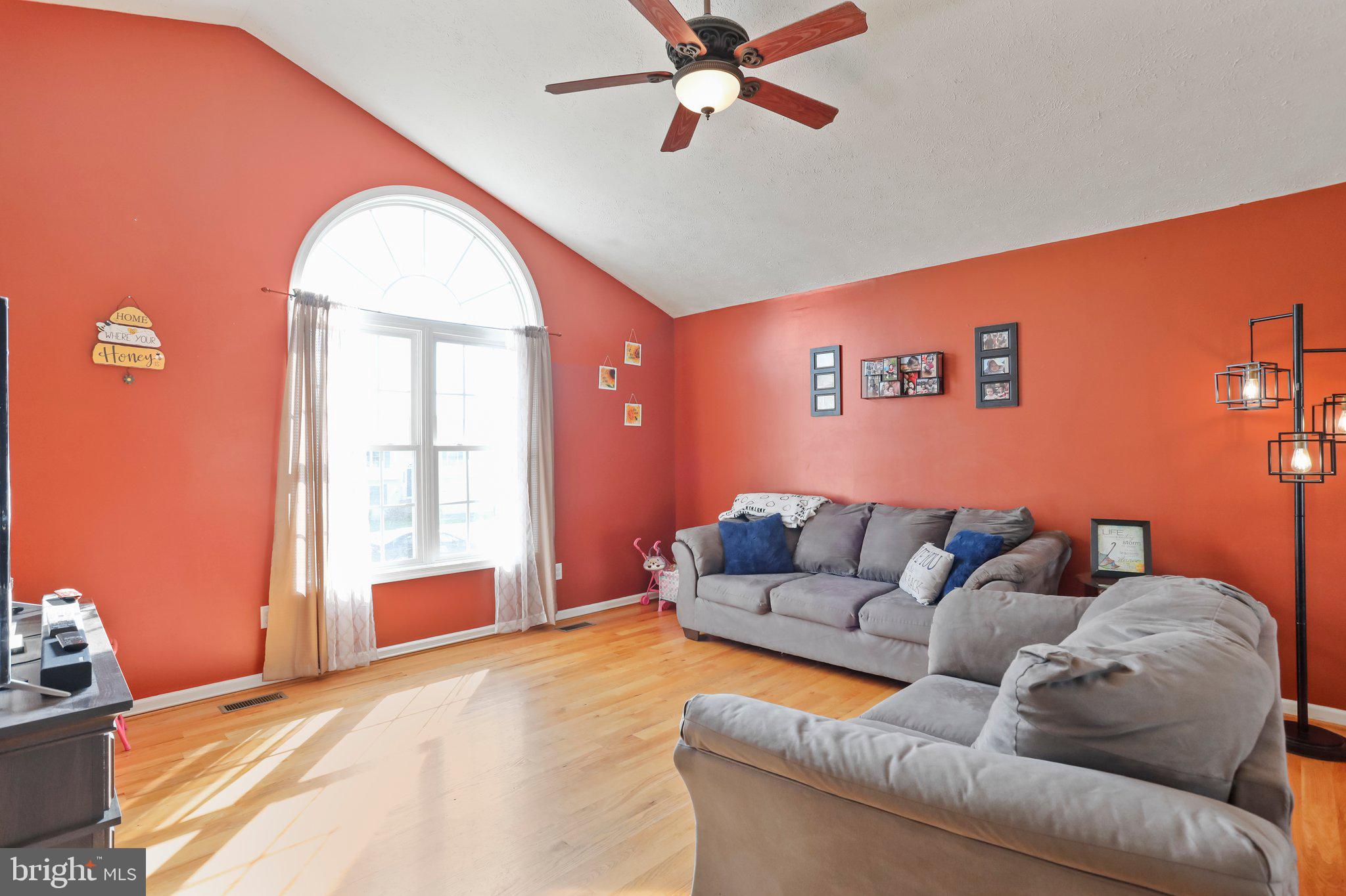 ELIZABETH STATION - Residential