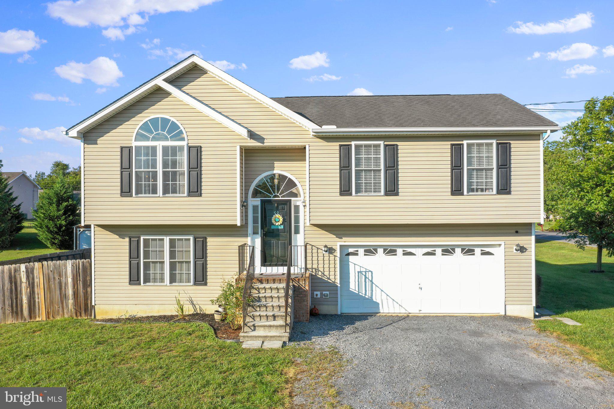 ELIZABETH STATION - Residential