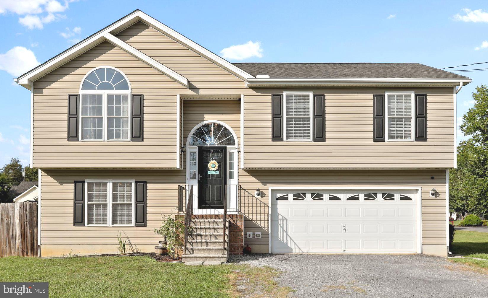 ELIZABETH STATION - Residential