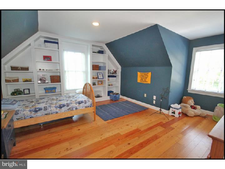 MAPLE HILL - Residential