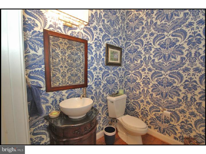 MAPLE HILL - Residential