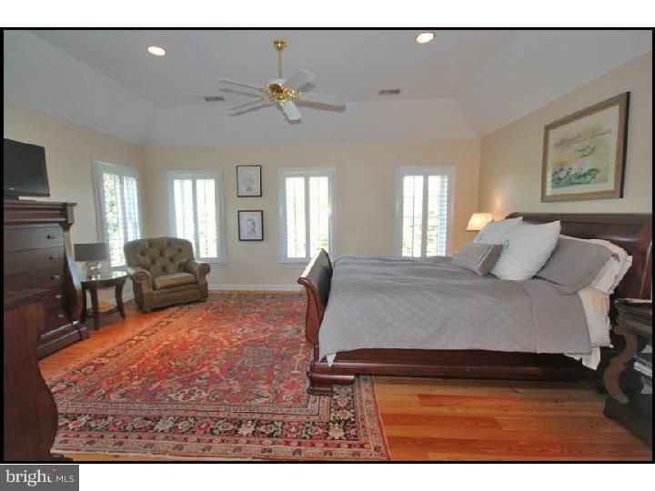 MAPLE HILL - Residential