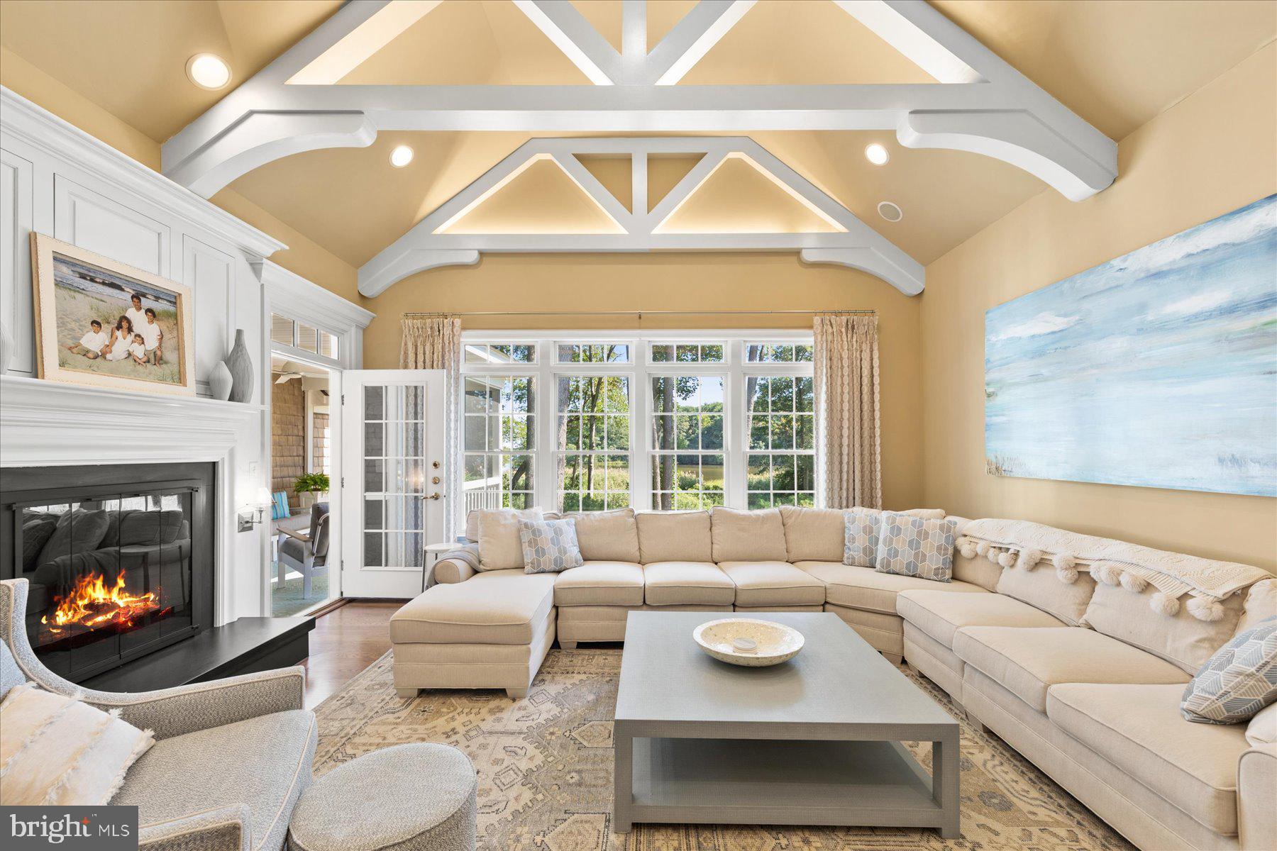 CEDAR CREEK - Residential