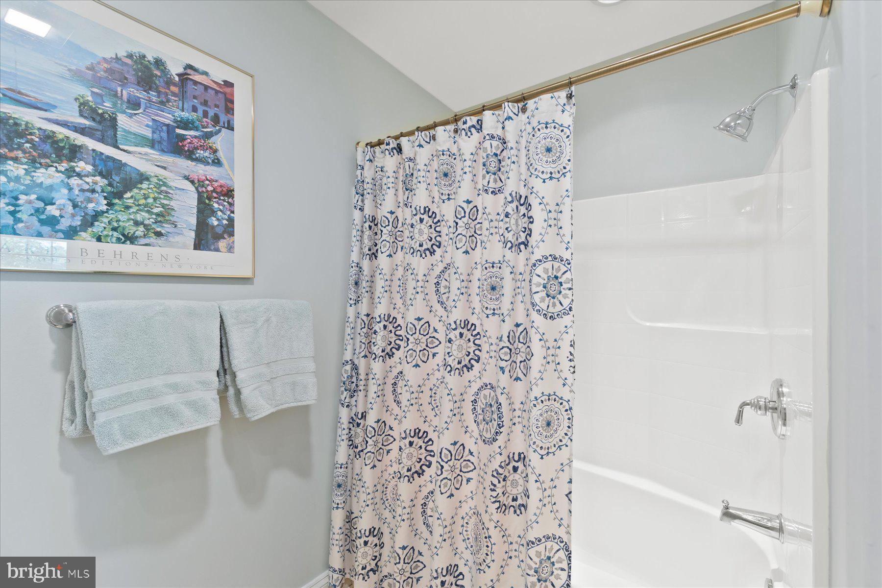 CEDAR CREEK - Residential