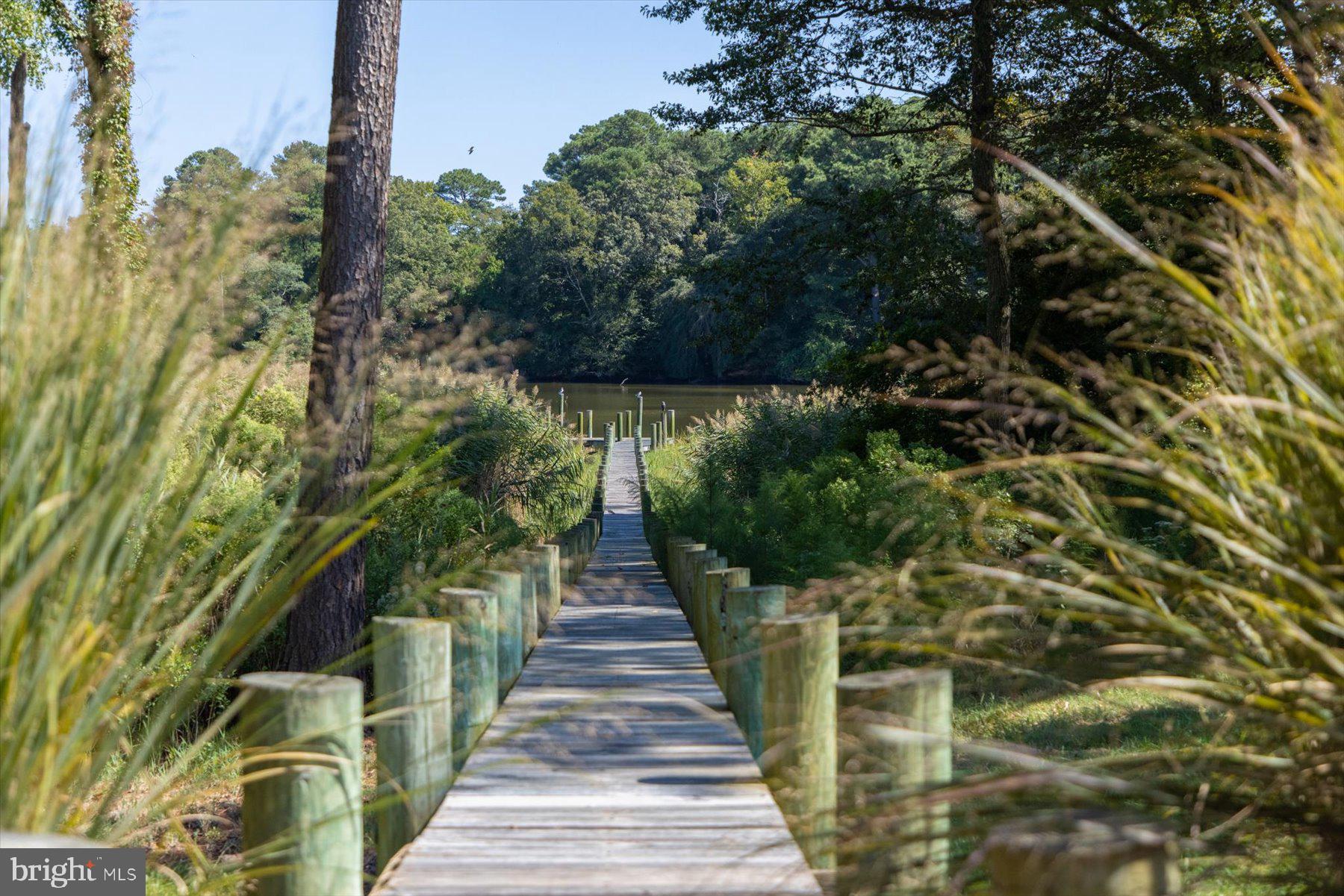 CEDAR CREEK - Residential