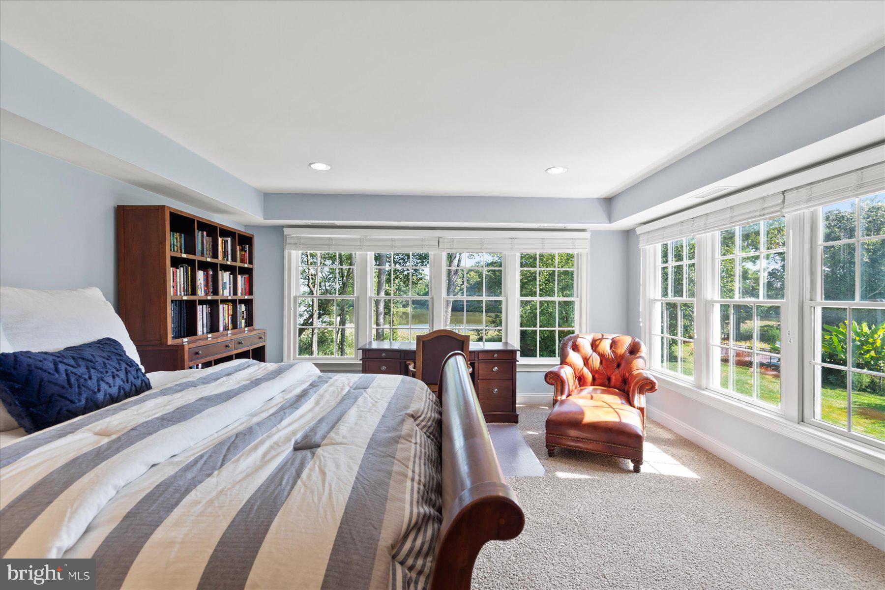 CEDAR CREEK - Residential