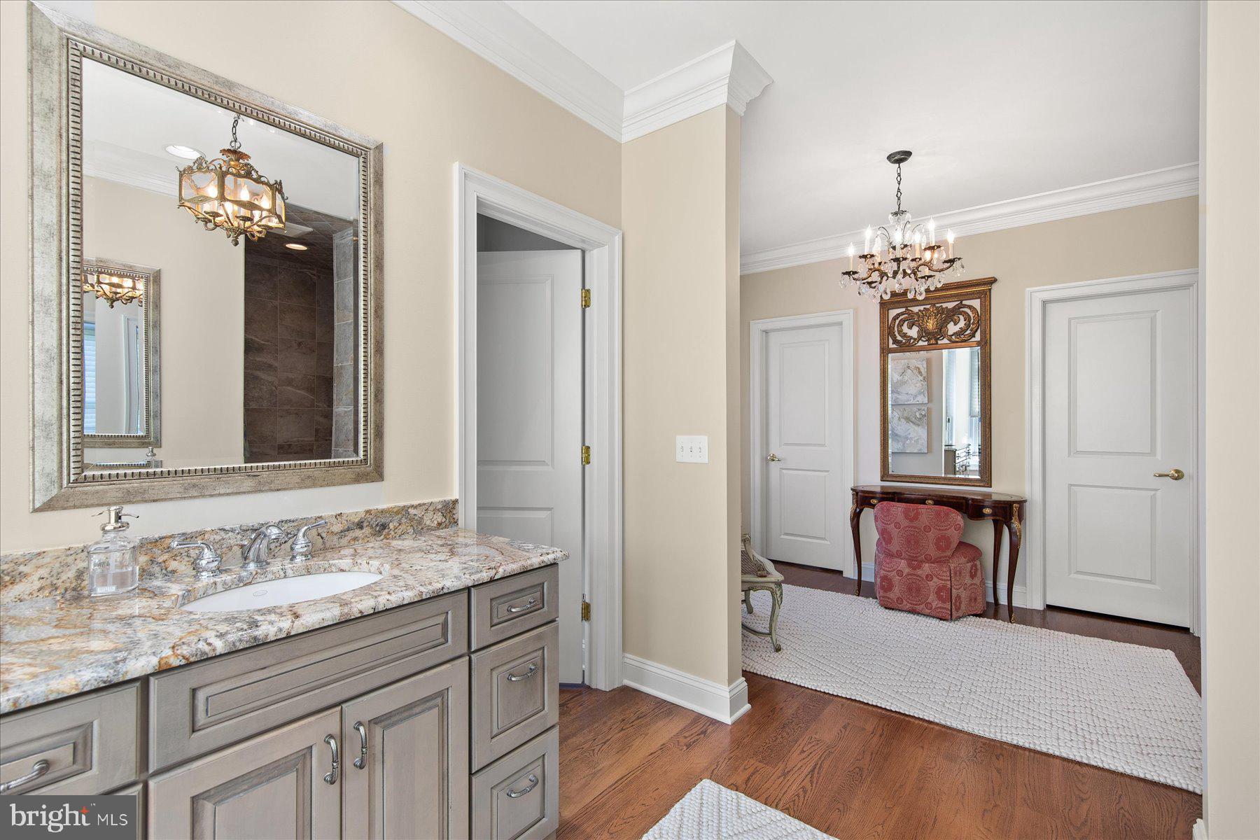 CEDAR CREEK - Residential