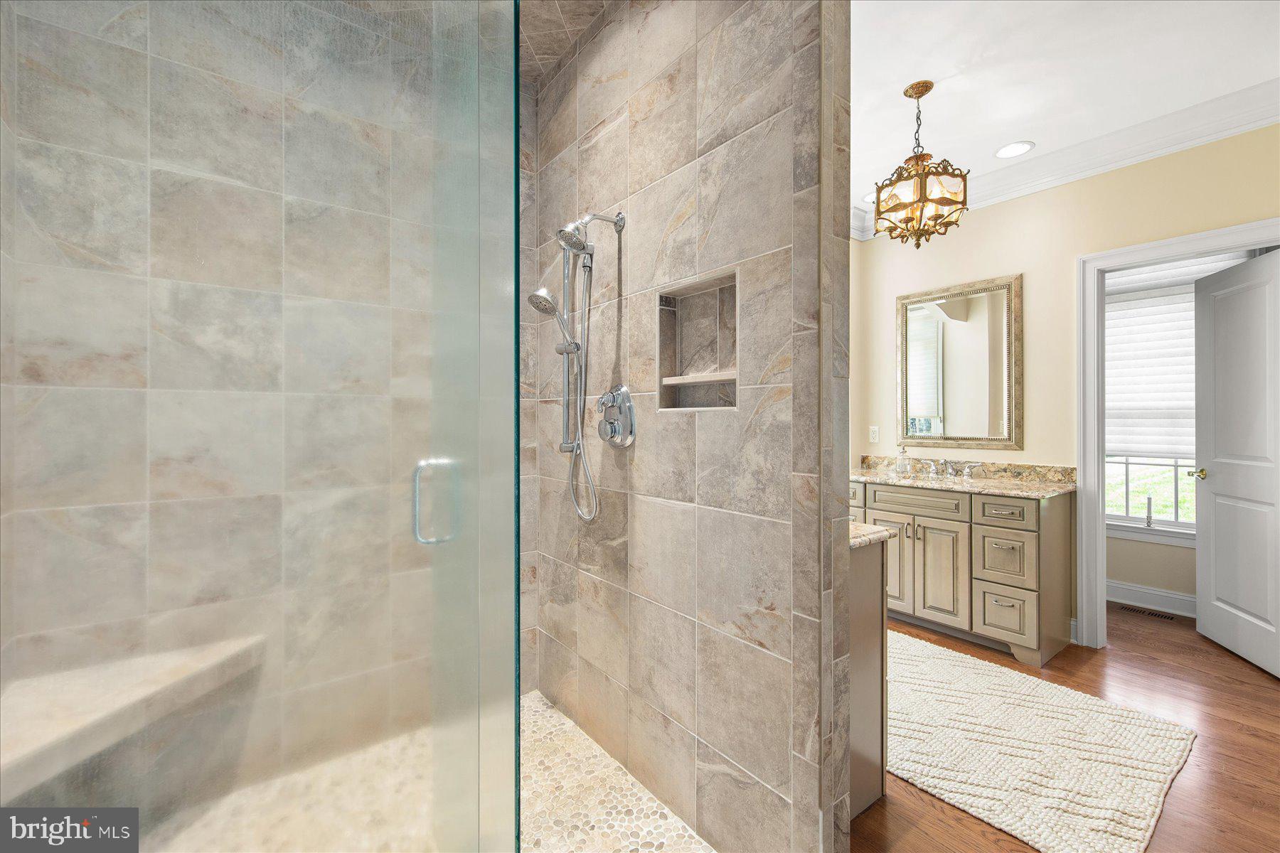 CEDAR CREEK - Residential