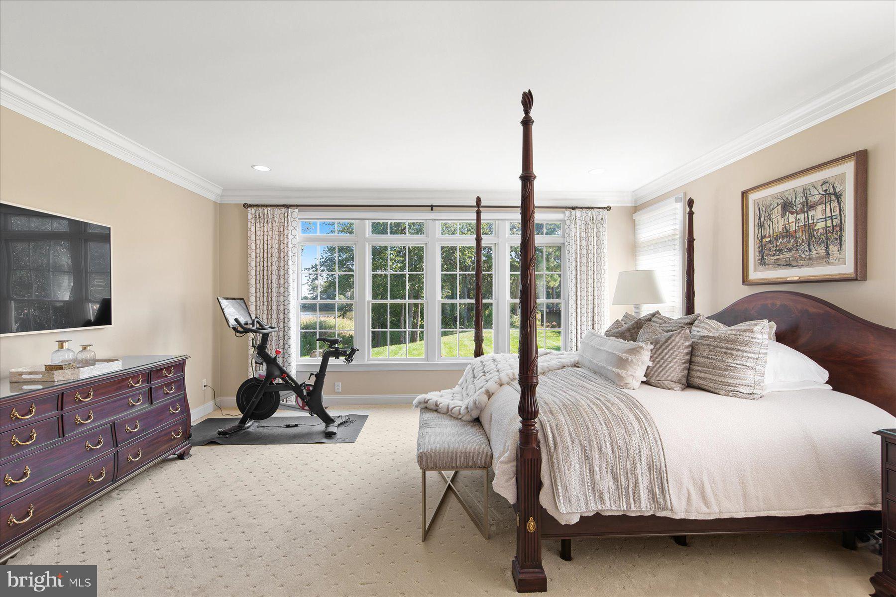 CEDAR CREEK - Residential