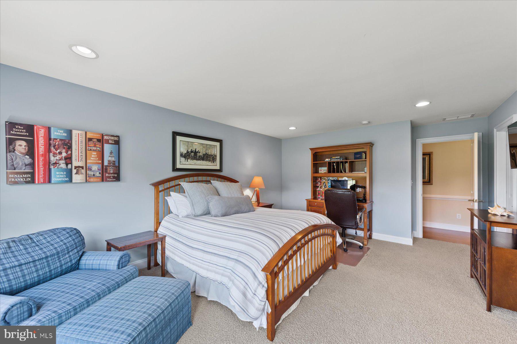 CEDAR CREEK - Residential