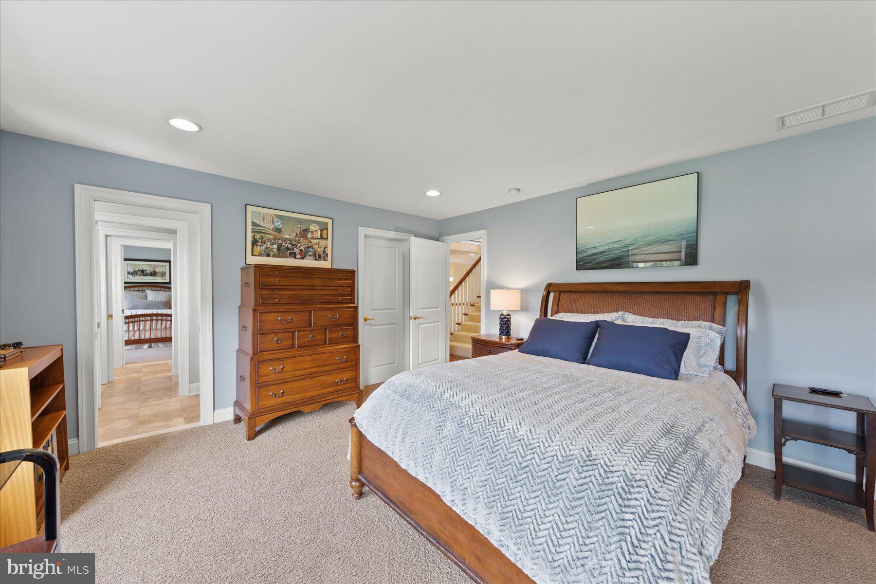 CEDAR CREEK - Residential