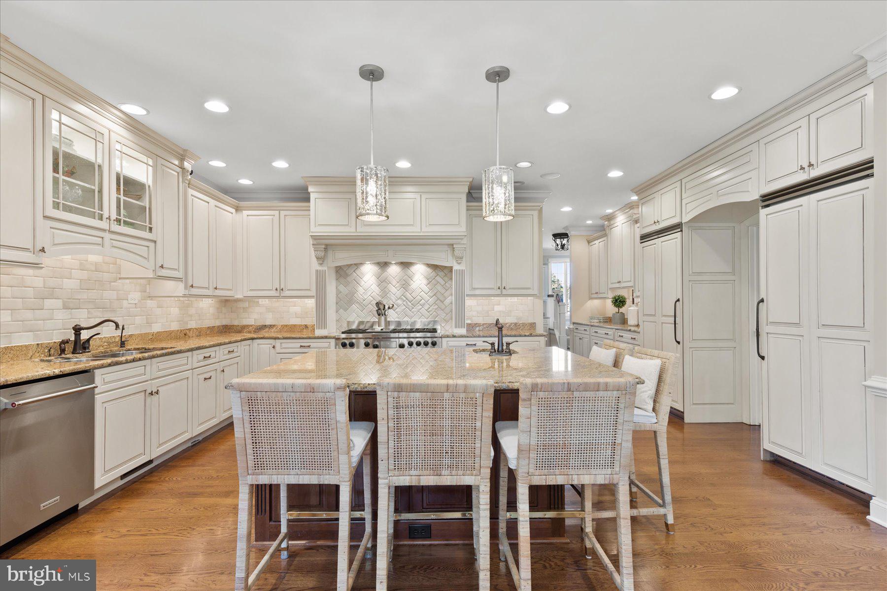 CEDAR CREEK - Residential