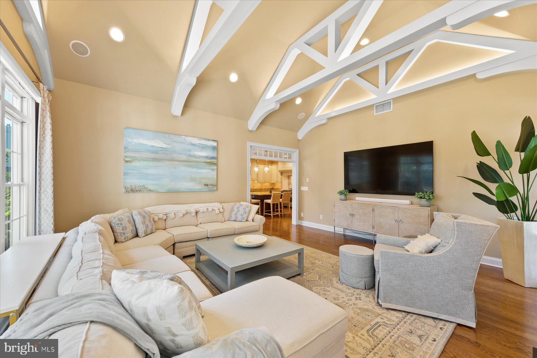 CEDAR CREEK - Residential