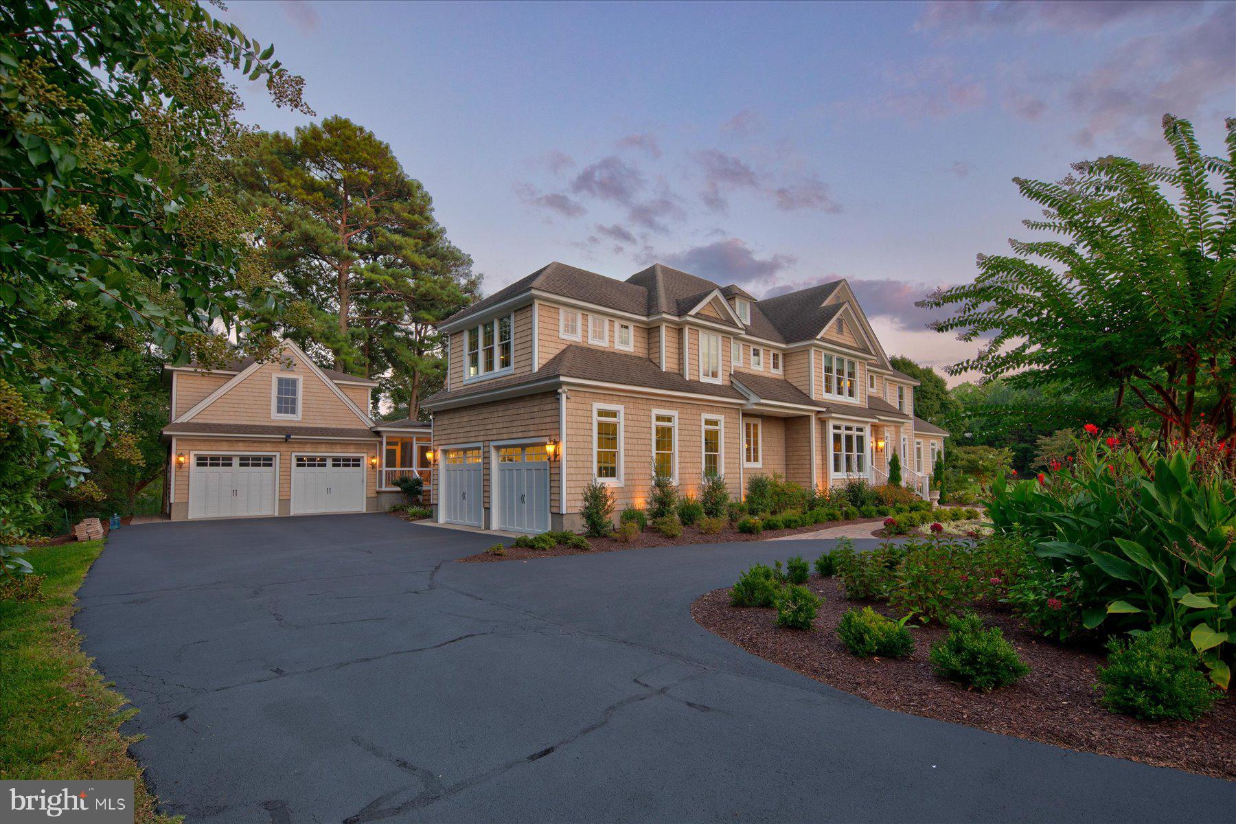 CEDAR CREEK - Residential