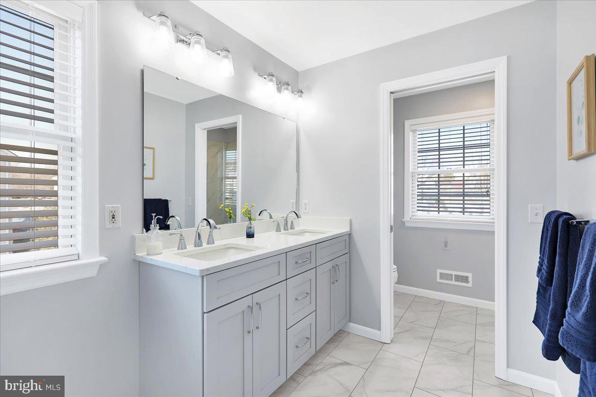 NORTHBROOKE - Residential