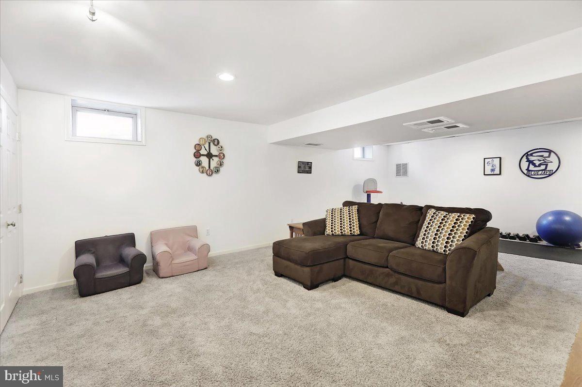 NORTHBROOKE - Residential