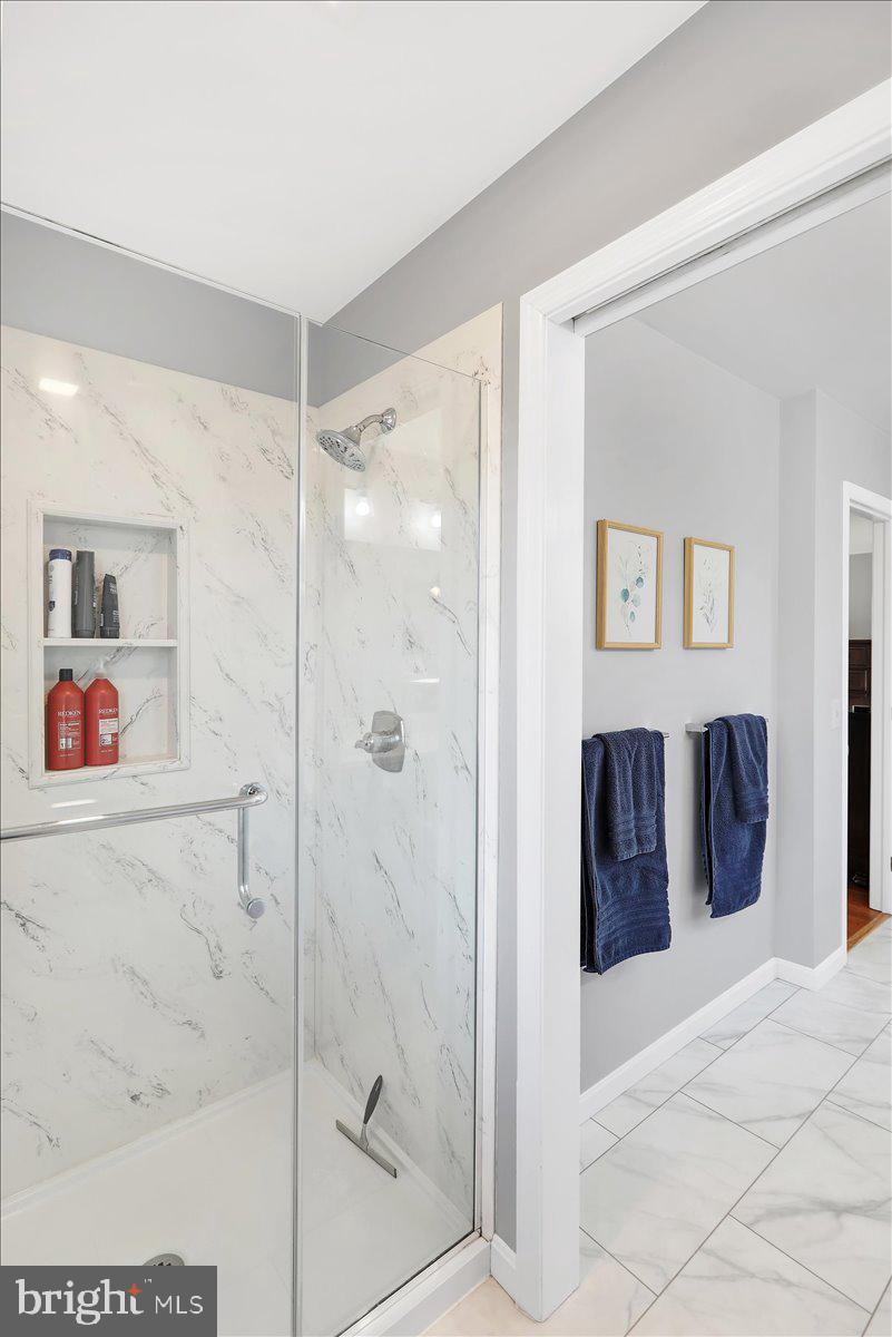 NORTHBROOKE - Residential