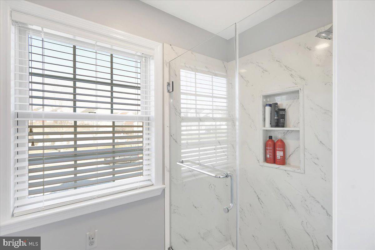 NORTHBROOKE - Residential