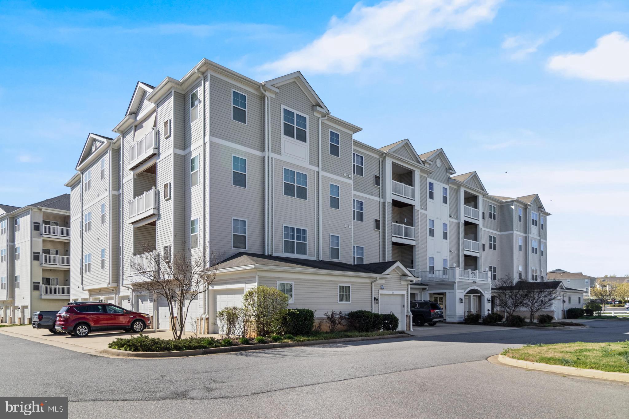 THE RESIDENCES OF WILDEWOOD - Residential